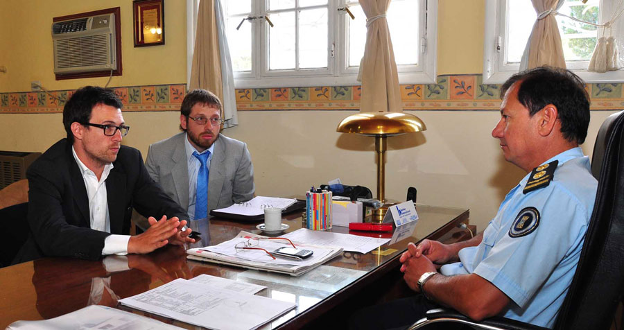 Ruffa: “Hacemos las cosas a la vista de todos”