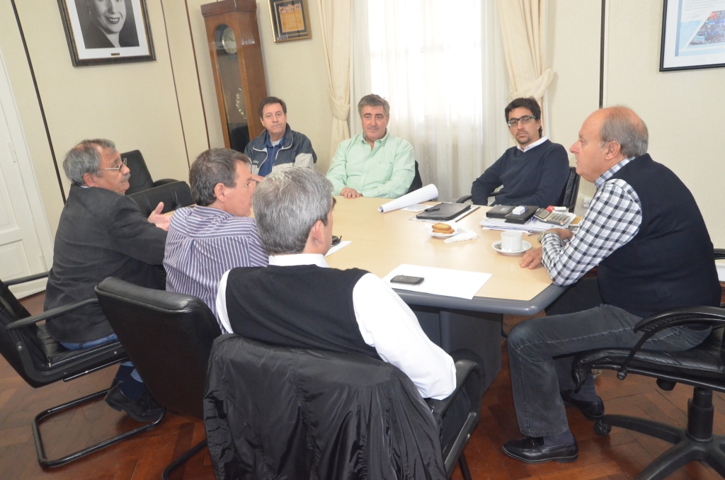 Camuzzi busca resolver situaciones barriales