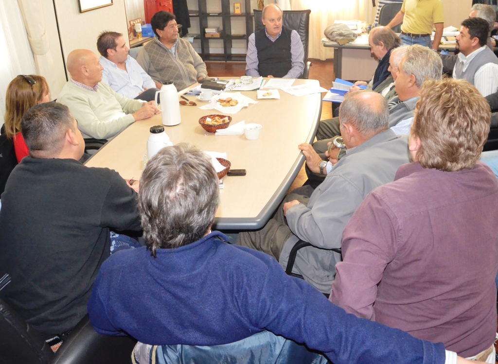 La CGT recibirá 100 terrenos