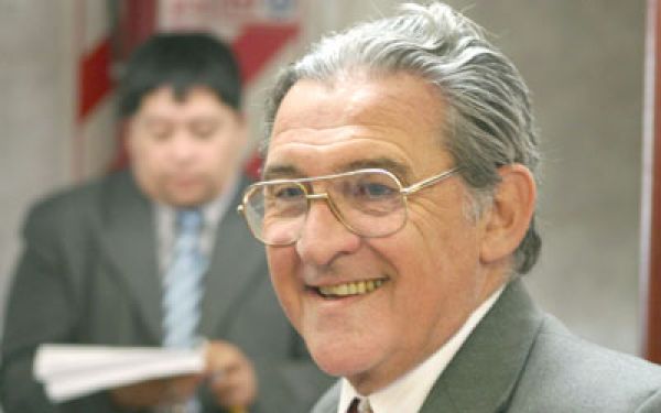 Para Aubía se debería vetar la venta de SUPE