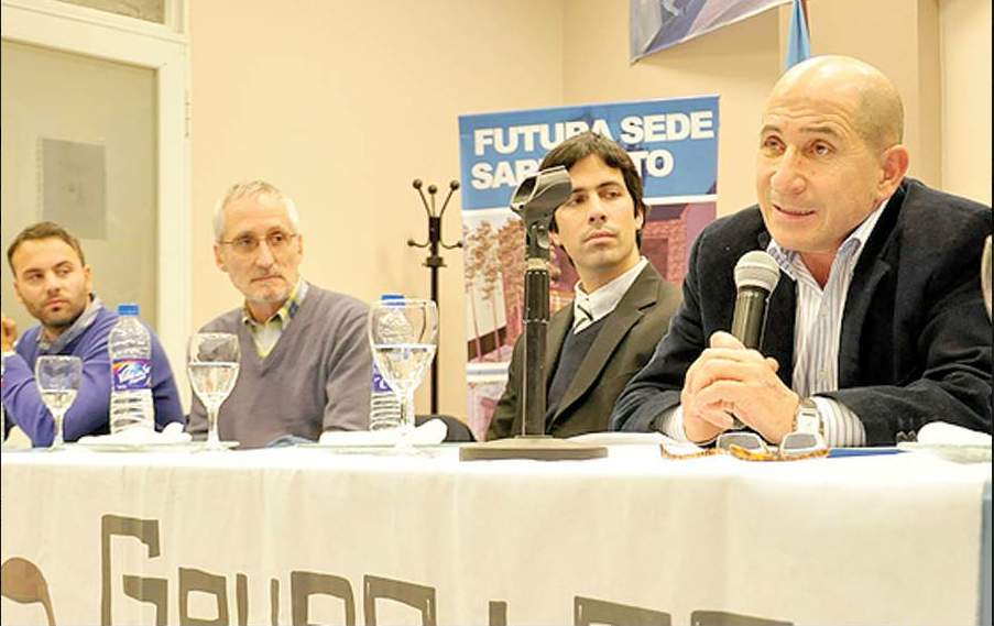 Amplio temario en la charla “YPF en dirección Soberana”