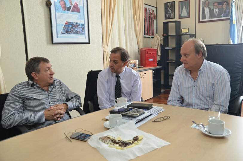 Linares: “Yauhar sería un candidato de lujo”