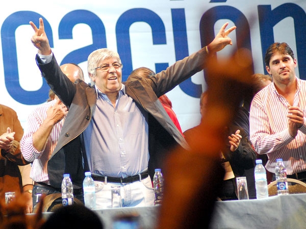 Moyano lanzó su partido con un llamado a la unidad