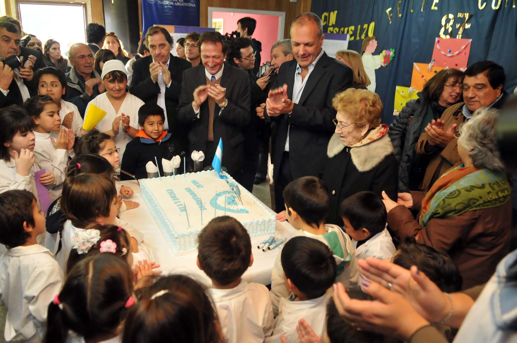 Escuela 91: Buzzi presentó obra y resaltó acción trasformadora del Estado