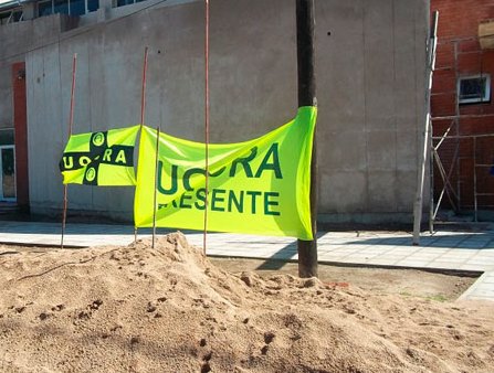 Clausuran obra de ETAP por «negrear» a sus empleados