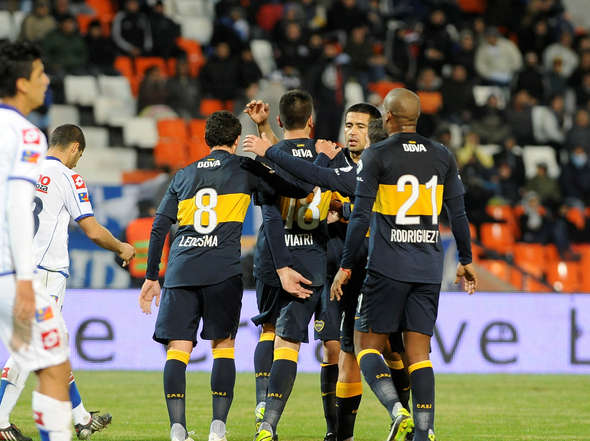 Boca zafó de ser cola por primera vez