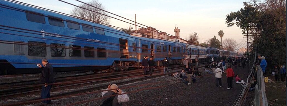 Trágico choque de trenes del Sarmiento en Castelar