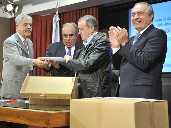 Lázaro Báez, finalista para construir la represa Néstor Kirchner