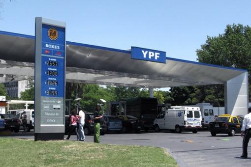 En un año, YPF aumentó 11% la venta de combustibles