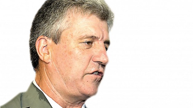 Eliceche: “Embarran la cancha metiendo la droga en la campaña”