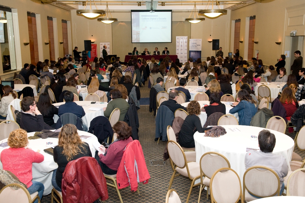 Gran convocatoria tuvo “escuelas por el cambio”
