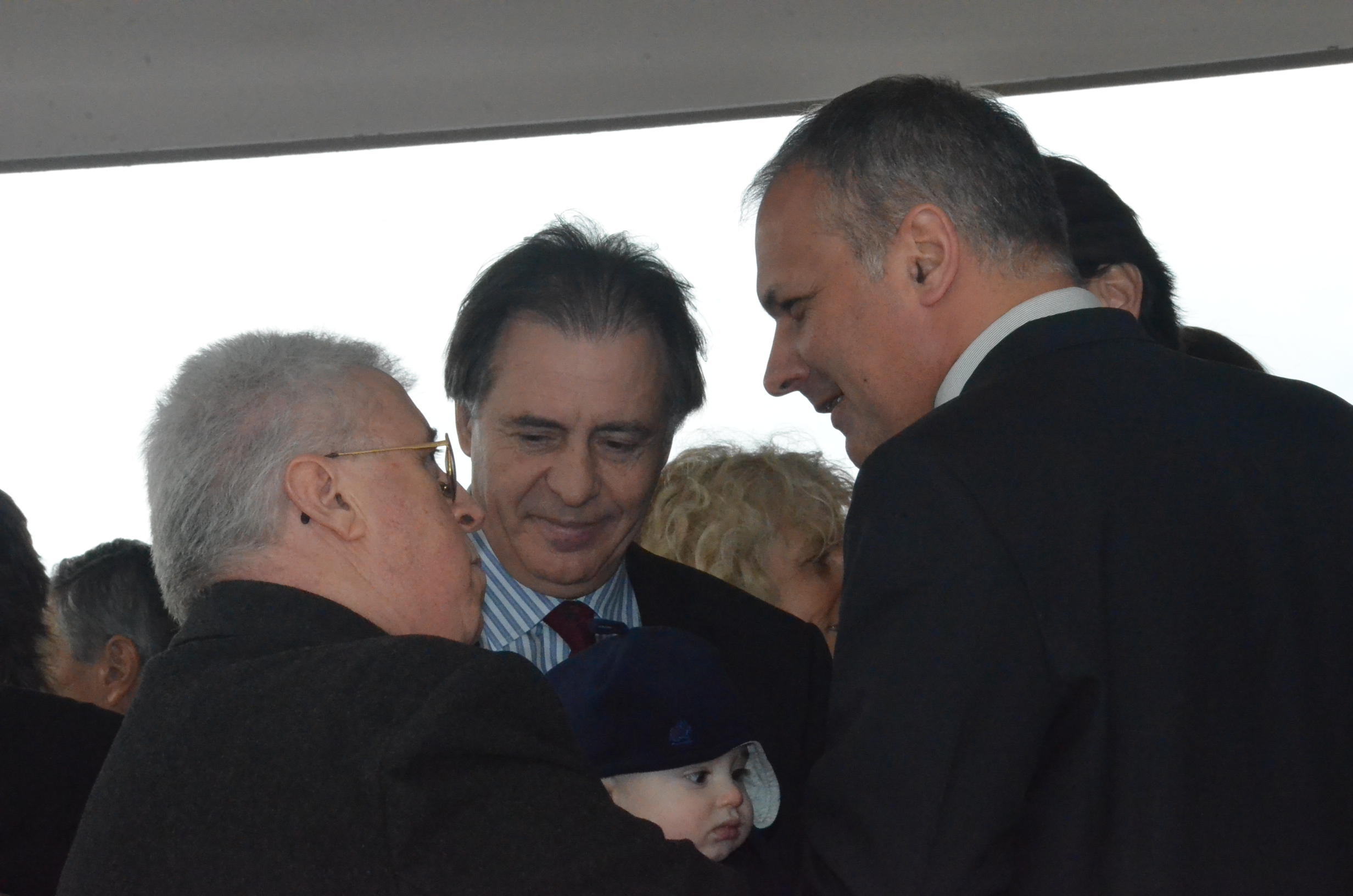 Buzzi dice que es superador el acuerdo con Tecpetrol