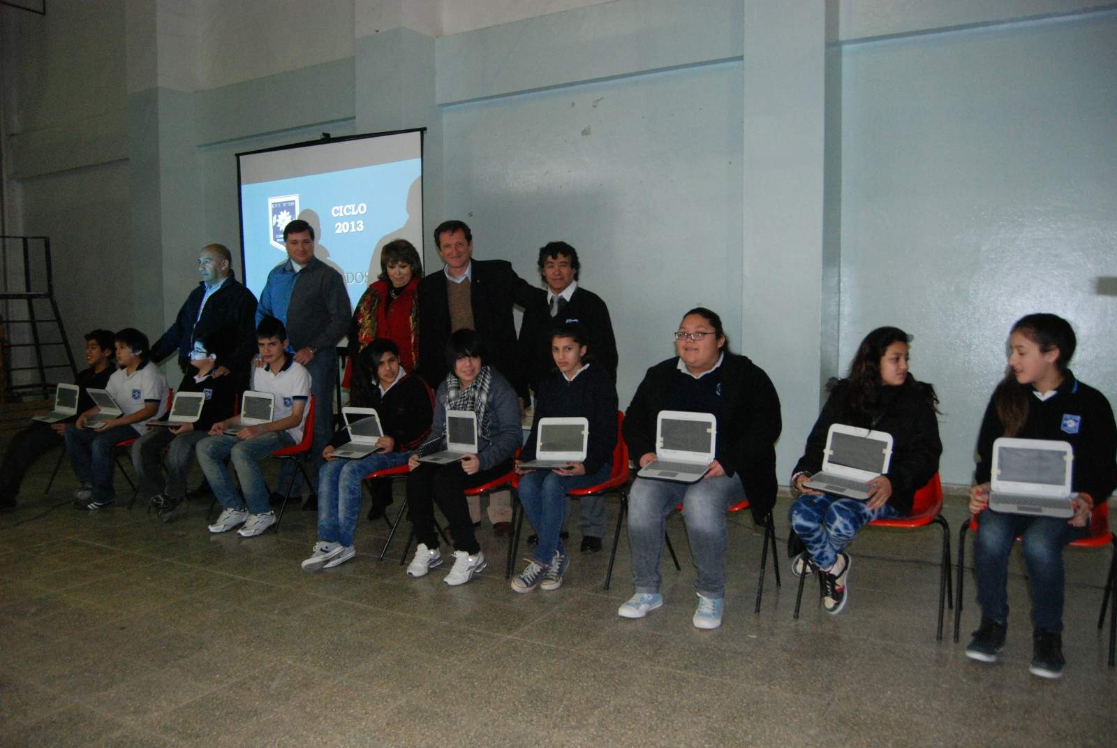 Entregan 200 netbooks a Escuelas Técnicas de Comodoro
