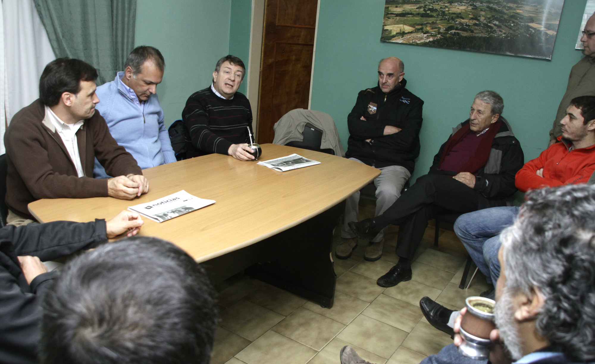 Intendentes de la comarca andina apoyan a Yauhar