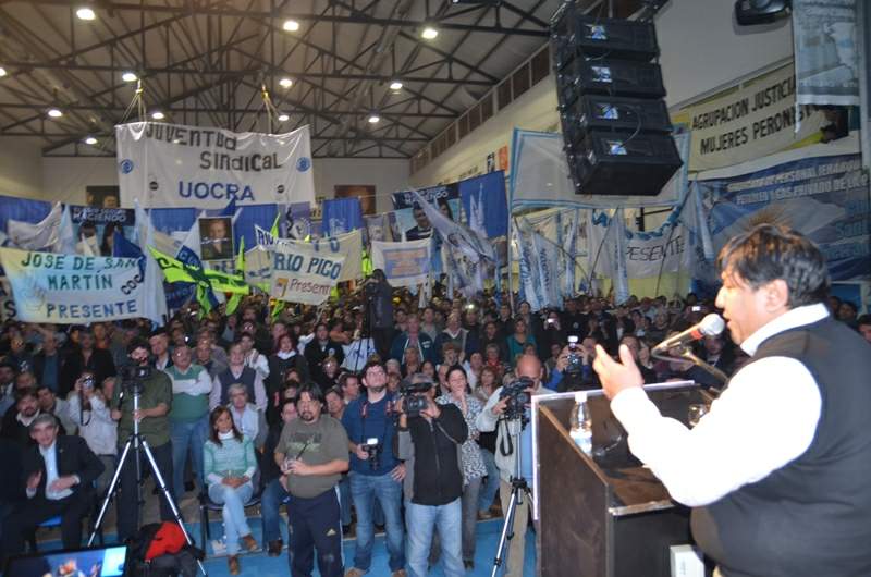 Masivo apoyo de los Petroleros a Yahuar