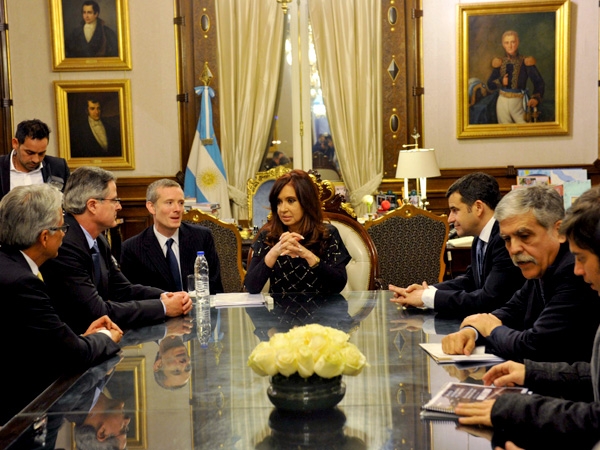 YPF y Chevron firmaron el acuerdo por Vaca Muerta