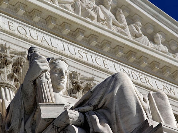 Piden a Obama que no ayude a la Argentina