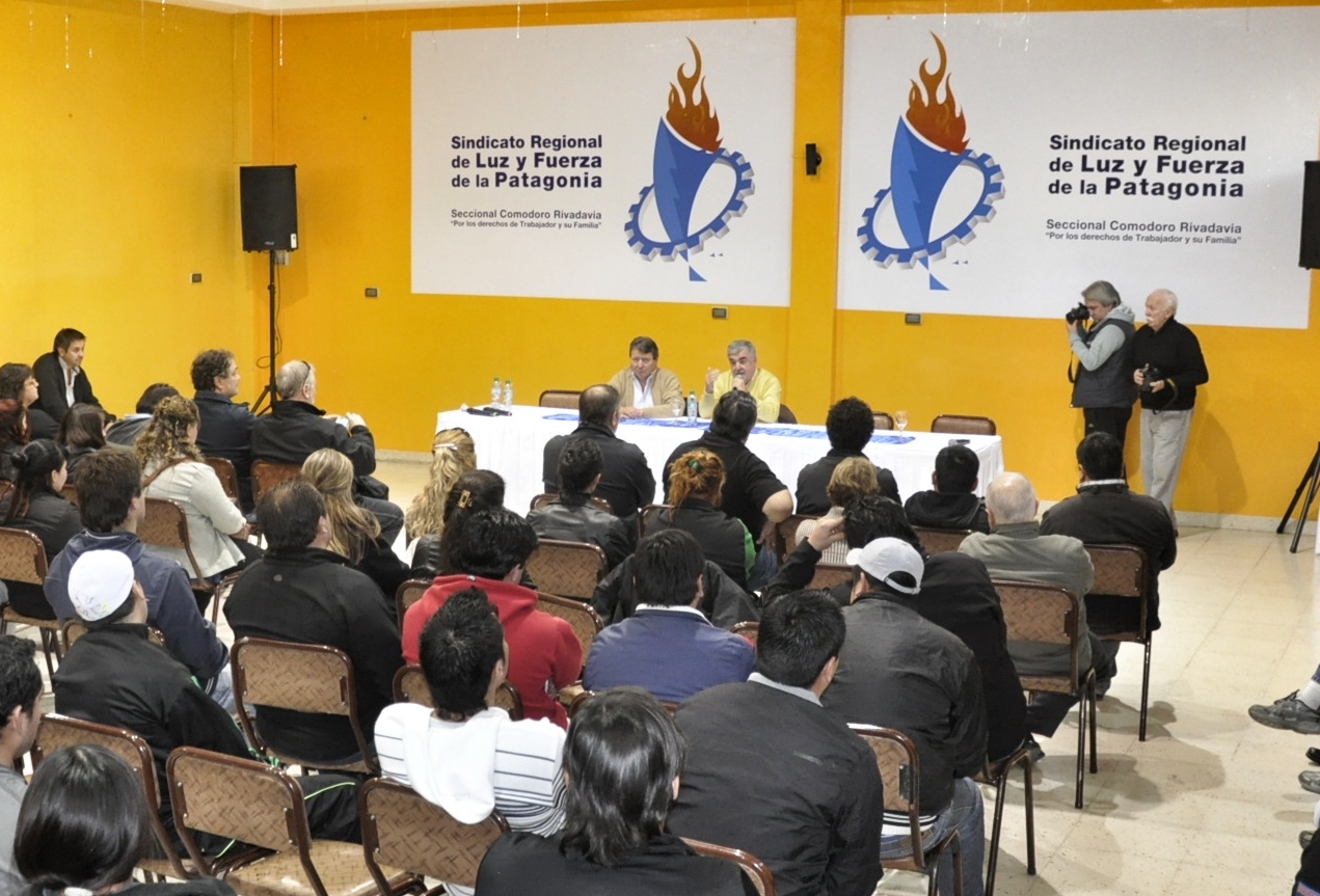 Das Neves planteó eliminar el Impuesto a las Ganancias