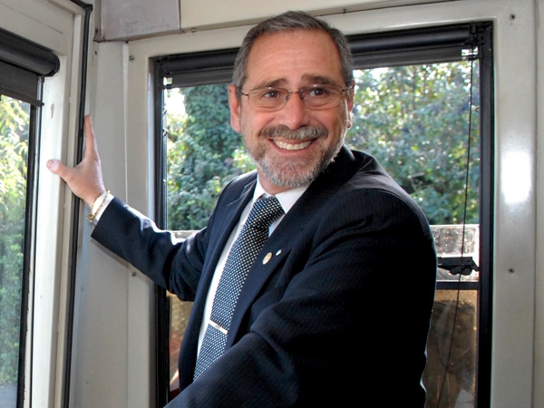 Eximen de prisión a Ricardo Jaime