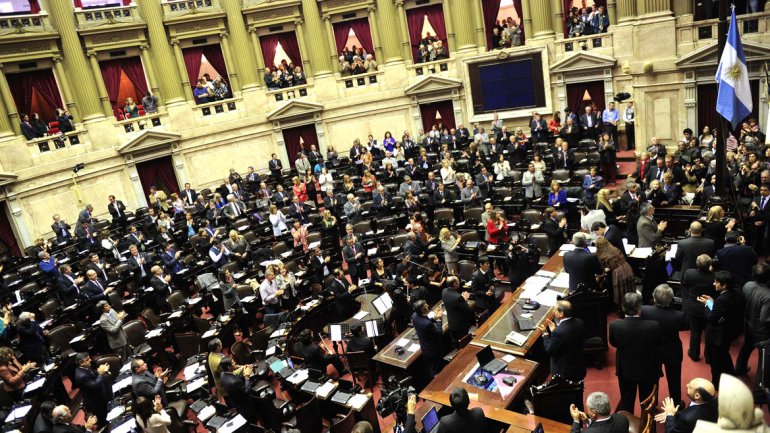 Más de 100 proyectos buscan modificar Ganancias