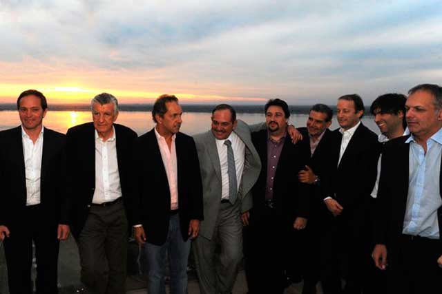 Niegan apoyo a la candidatura presidencial de Scioli