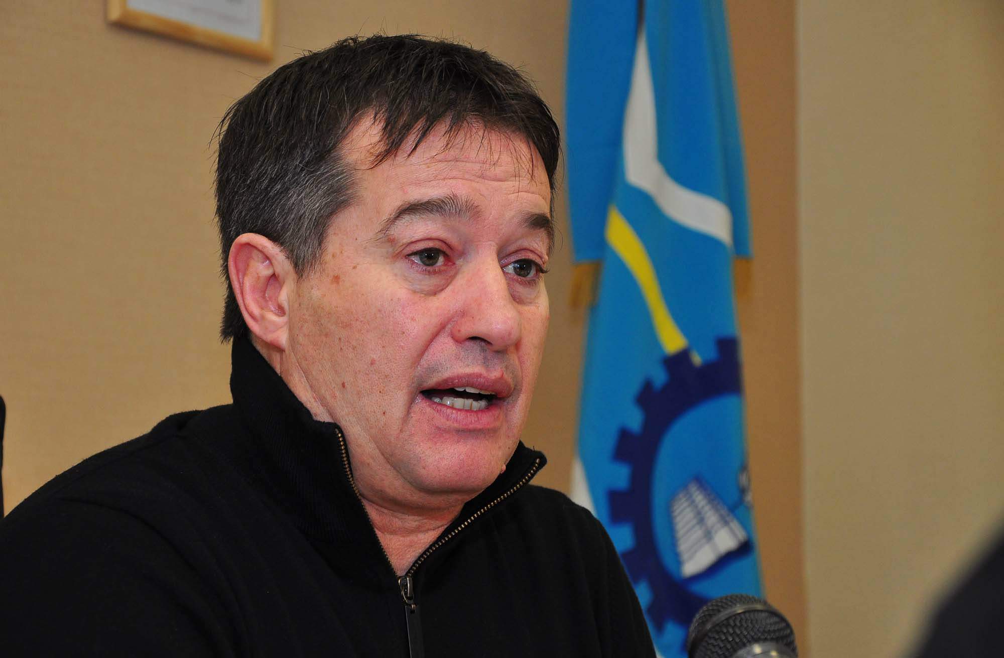 «Buzzi gobierna para todos los chubutenses»