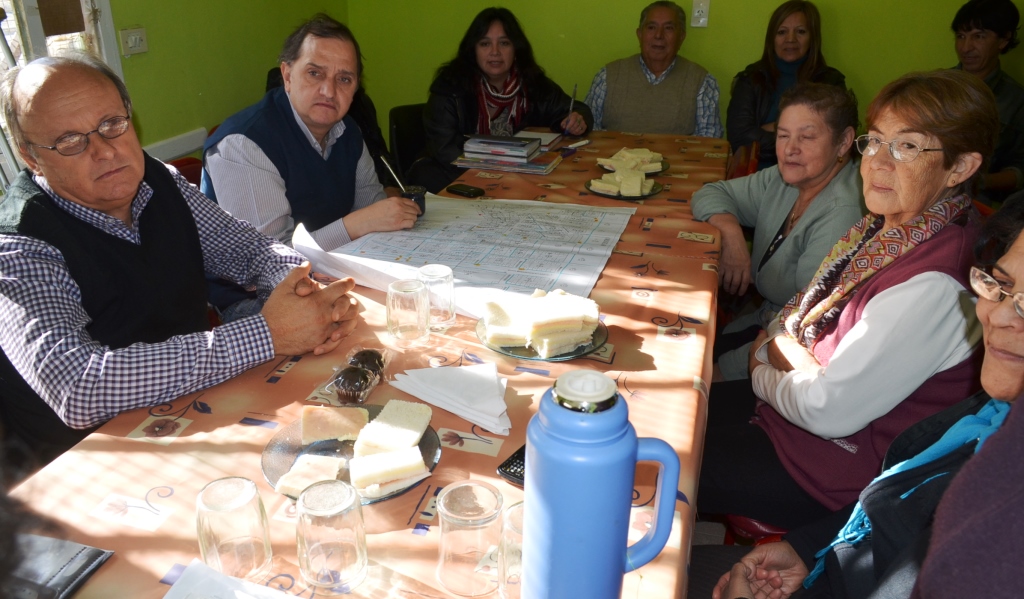 Vecinos plantearon inquietudes al intendente