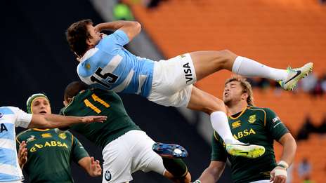 Los Springboks apabullaron a Los Pumas: 73-13