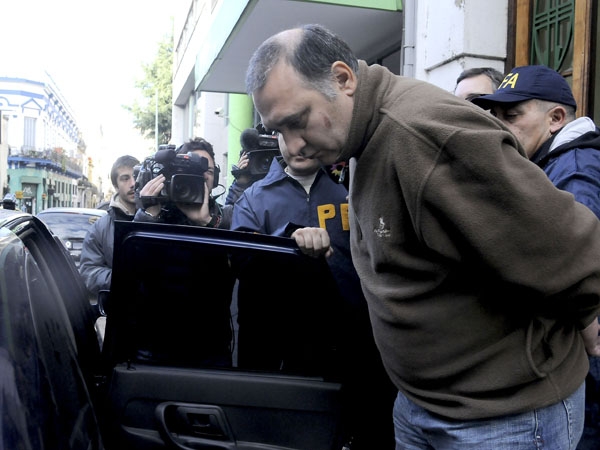 Piden que se exhume el cadáver de Ángeles