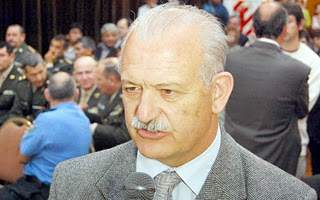 Britapaja y un paso al costado por el desgaste