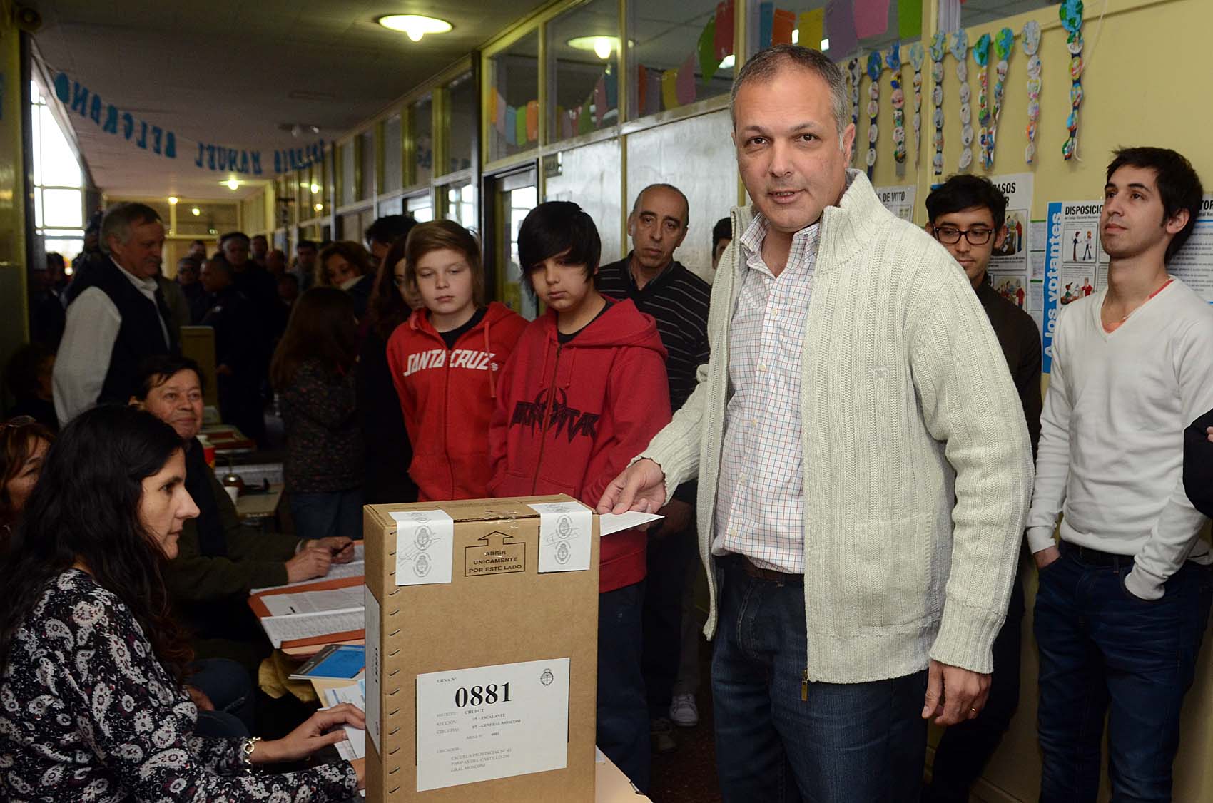 Votó Buzzi y destacó normalidad del acto eleccionario