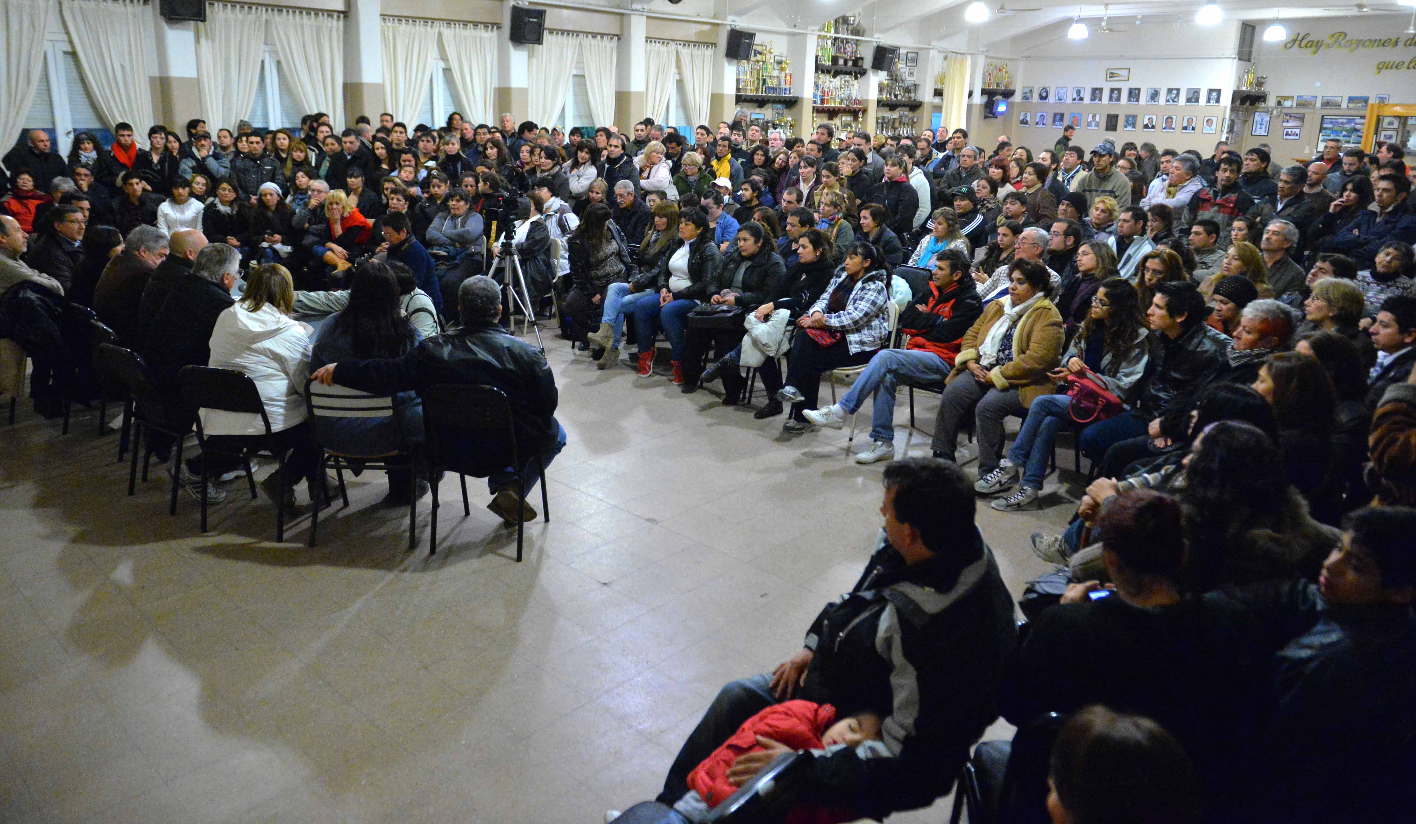 Das Neves cuestionó la salida de gendarmes de la provincia