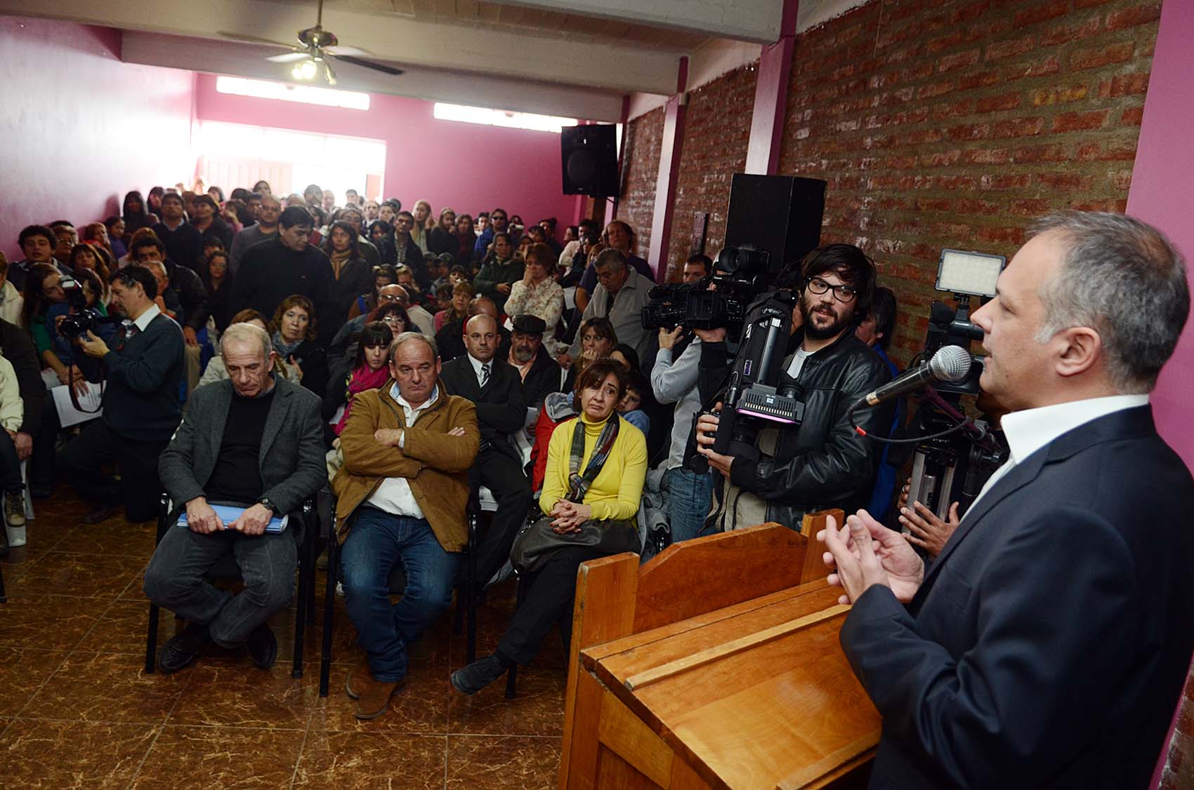 Buzzi: «Hemos tomado debida nota de la opinión de la gente»