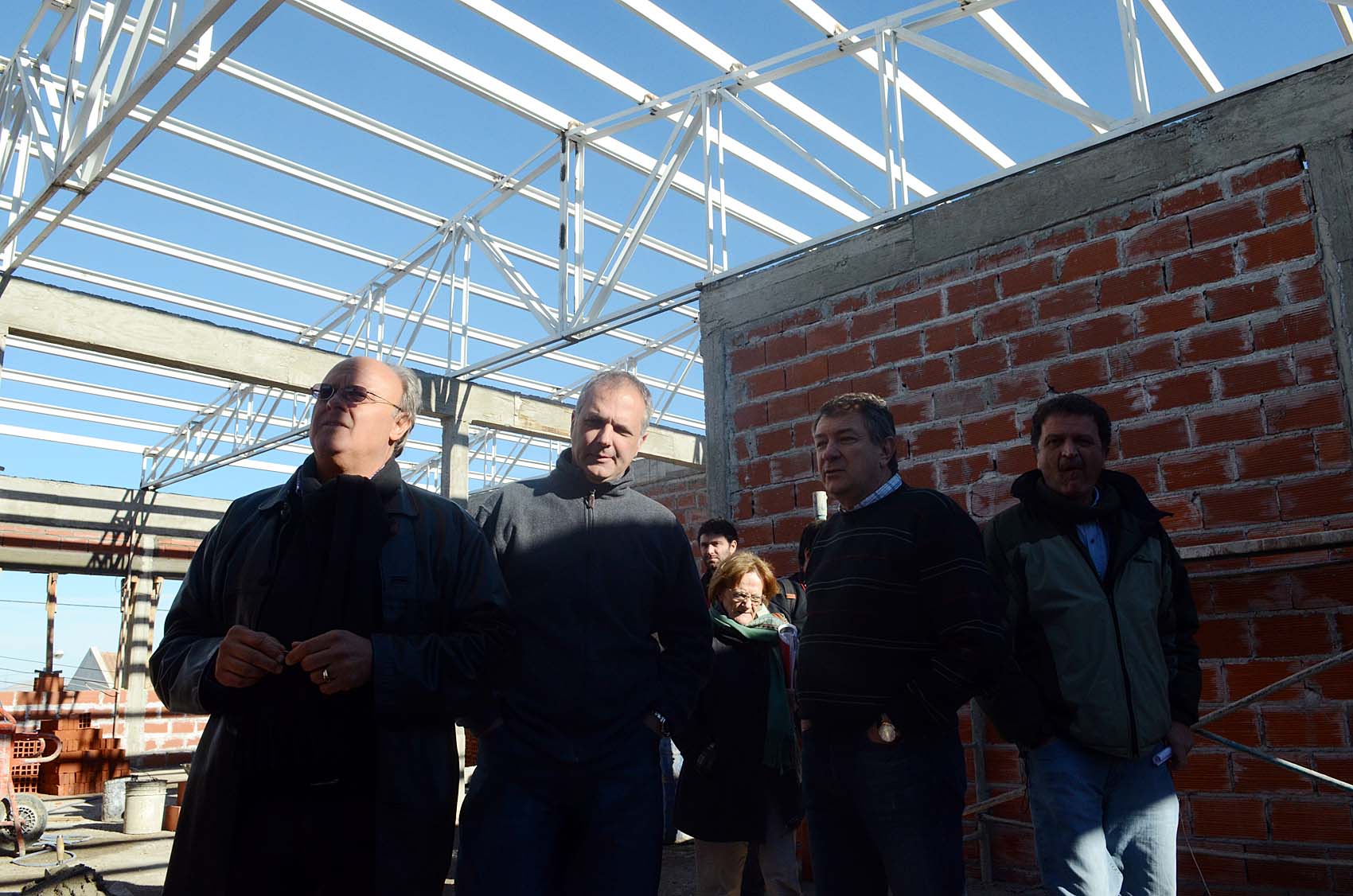 «Avanzamos con obras donde nadie puso un ladrillo»