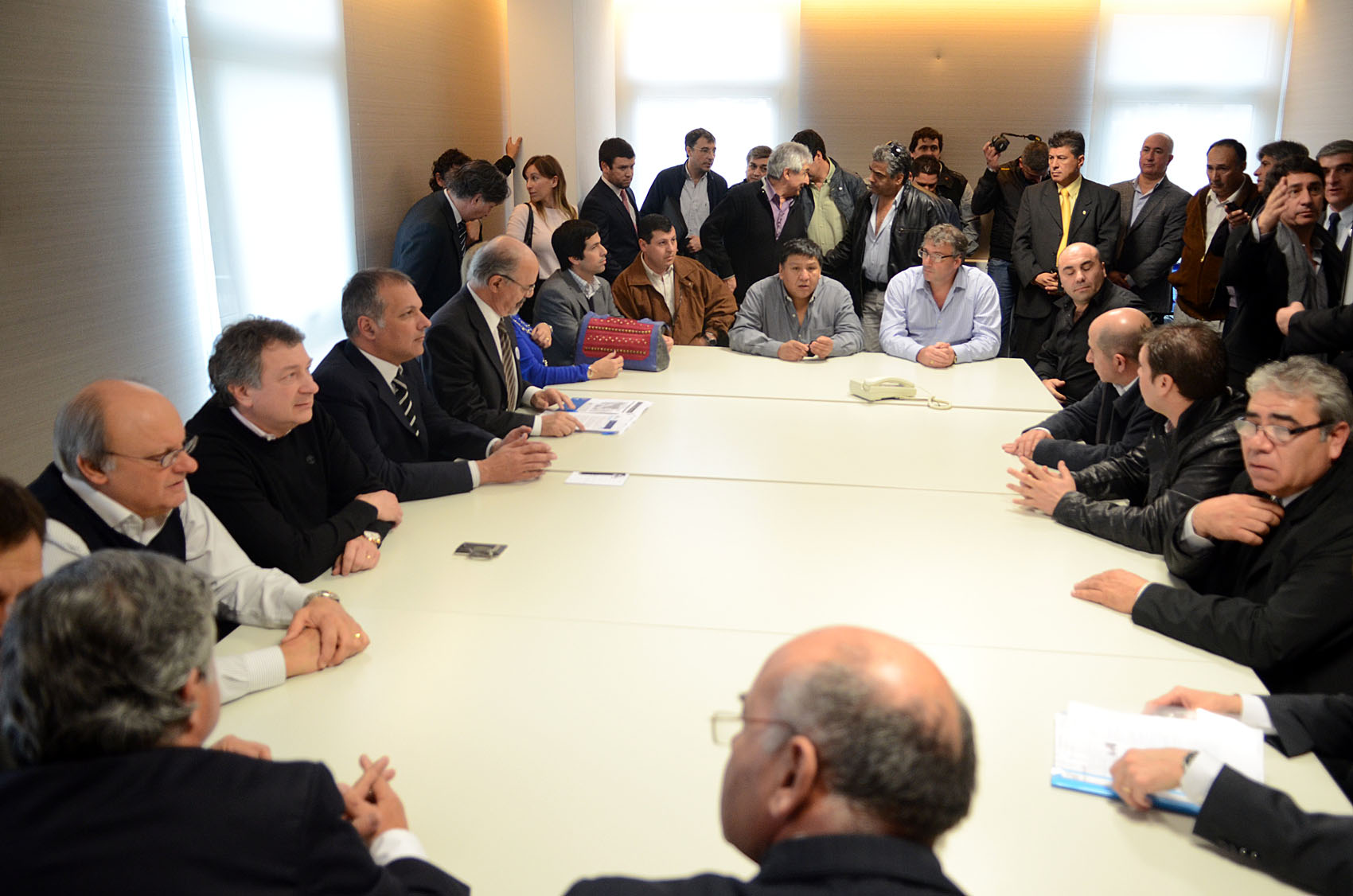 Los gremios analizaron beneficios para los trabajadores