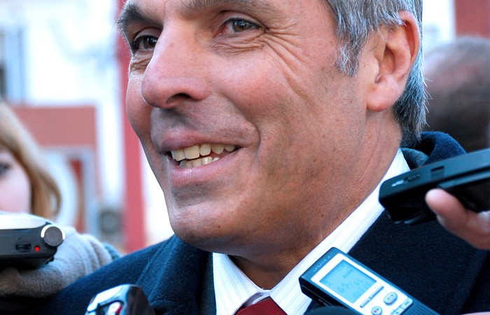 El apoyo de Sapag a Pereyra pone en alerta al kirchnerismo