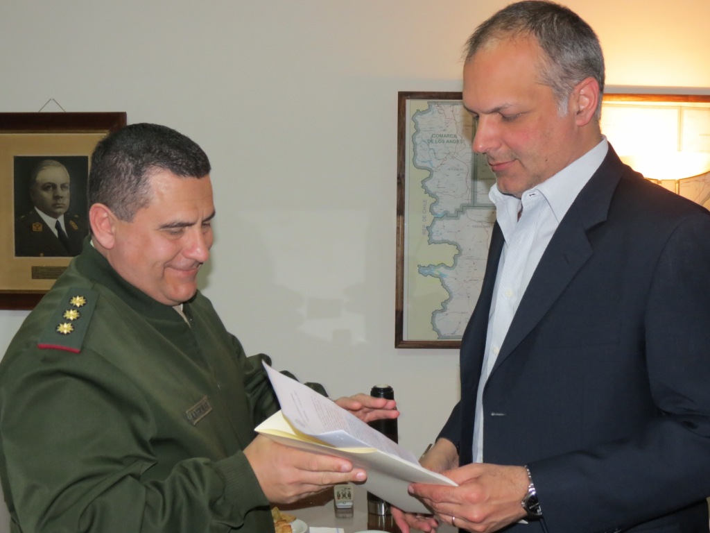 Traspasan a Gendarmería la titularidad de viviendas