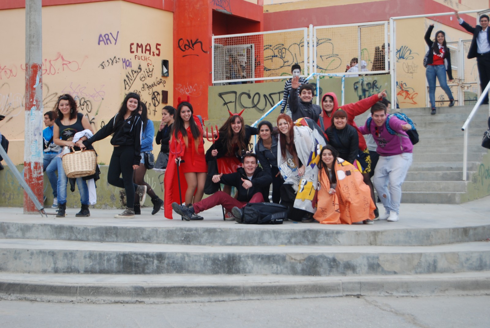 «La mitad de los docentes no adhirieron a la medida de fuerza