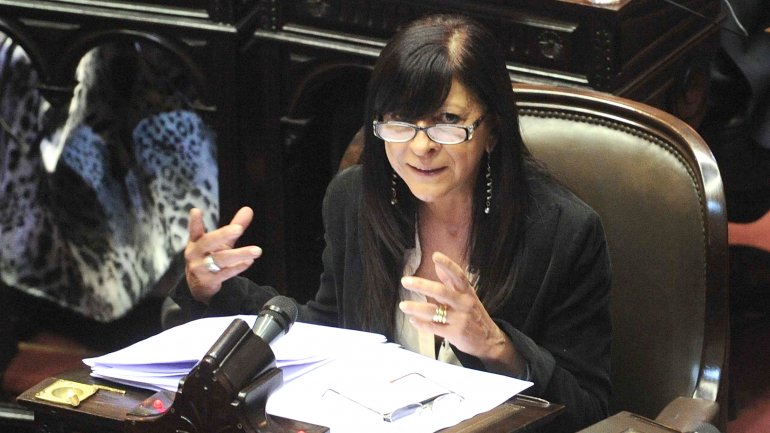 Conti no teme perder la primera minoría en el Congreso