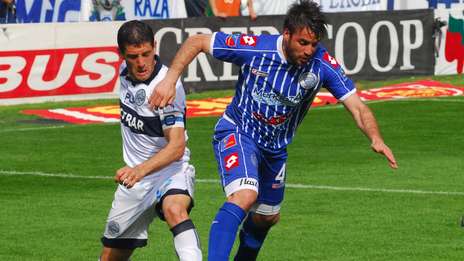 Gimnasia no pudo vener a Godoy Cruz ni llegar a la punta