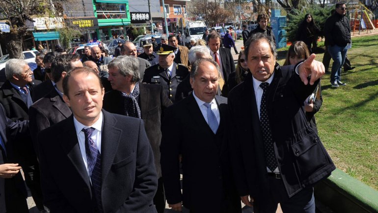 Scioli: “Que los candidatos K puedan hacer campaña en distritos opositores”