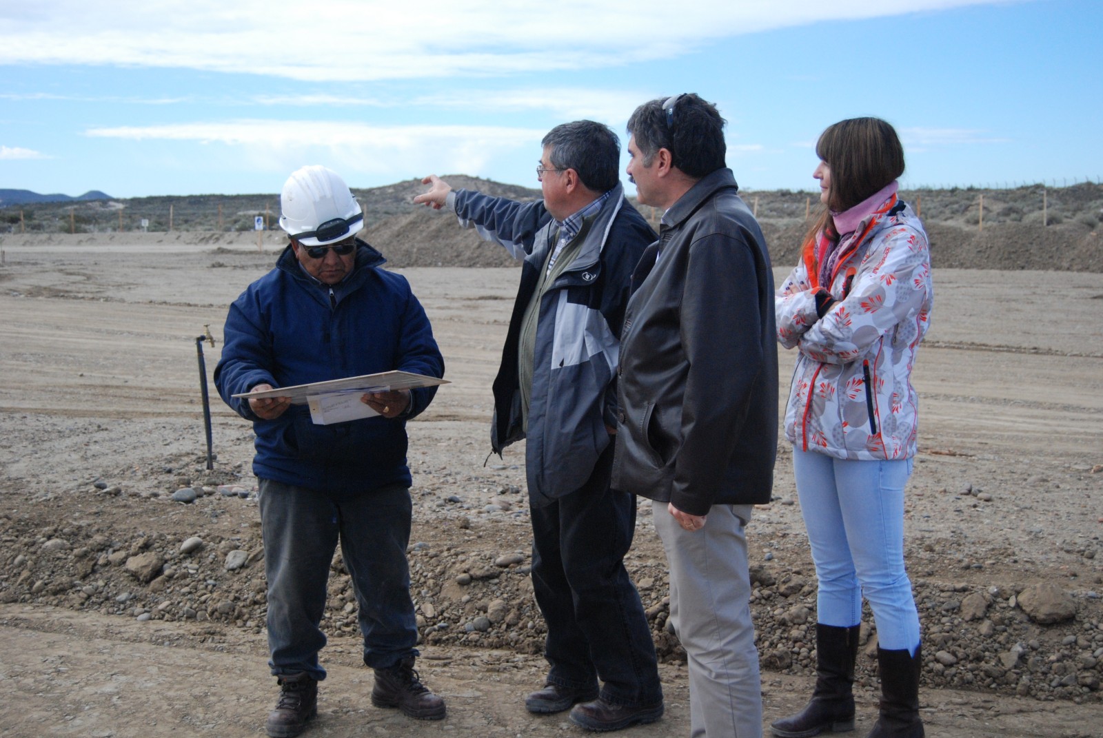 Trovant supervisó el inicio de obra de nuevas viviendas