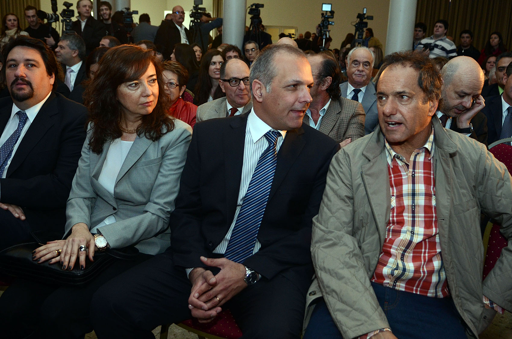 Buzzi y Scioli compartieron un acto en Buenos Aires