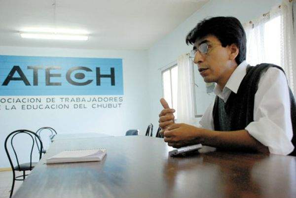 Magno: “En Chubut quién viola las leyes y estatutos es el gobierno de la provincia”