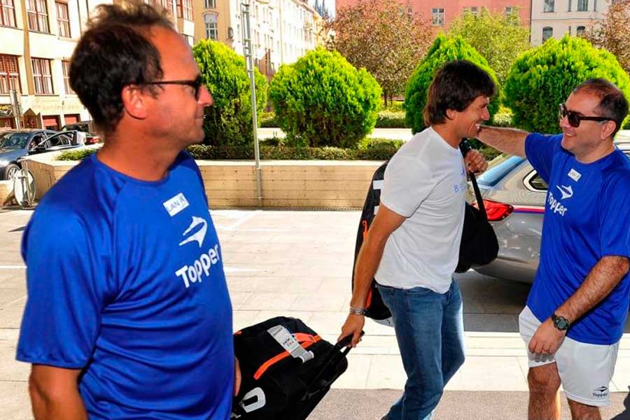 Copa Davis: el equipo argentino llegó a Praga