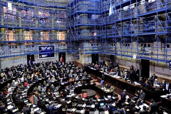 CGT chubutenses celebran media sanción de Ganancias