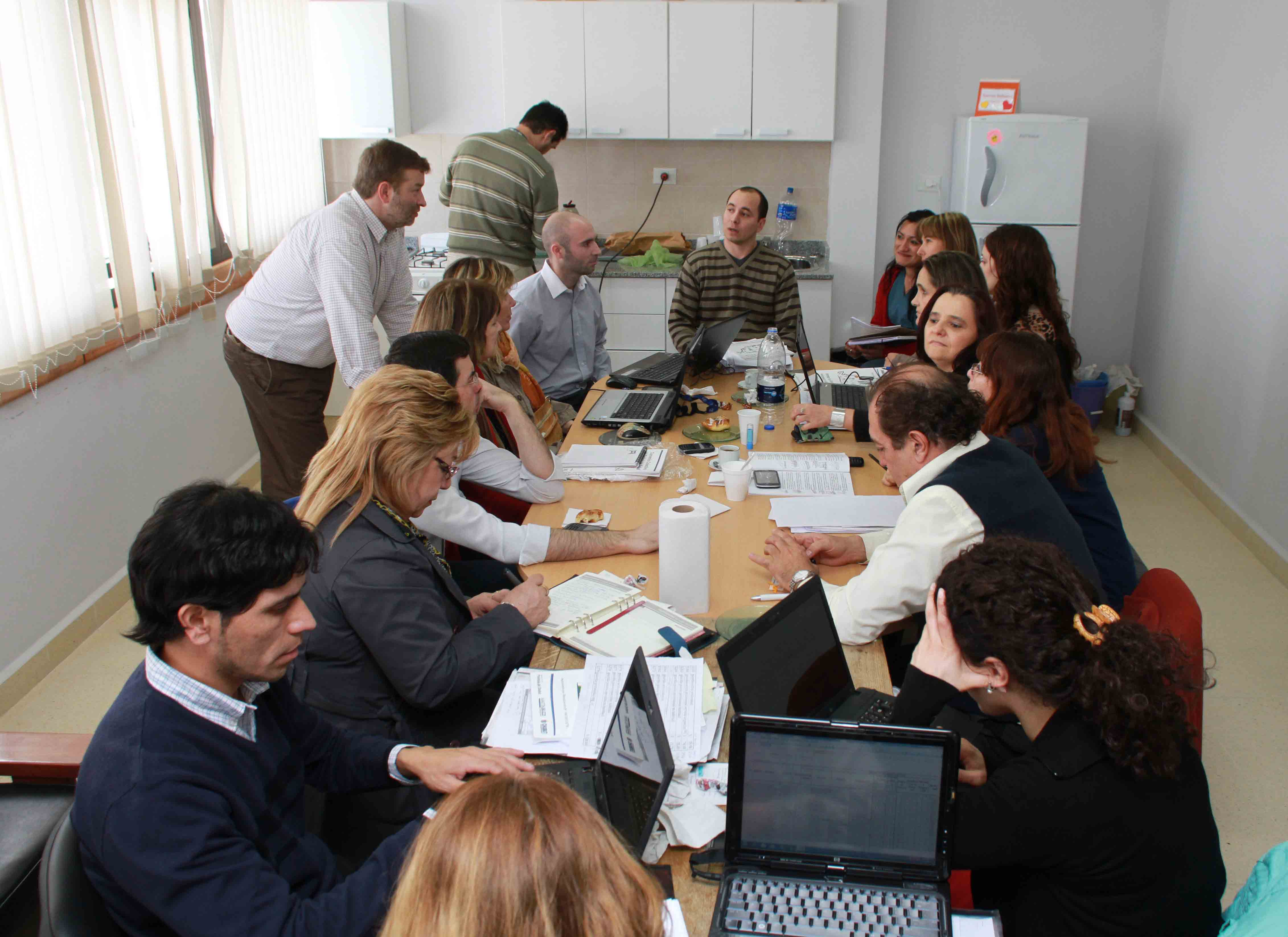 Salud ya resolvió mil consultas de jefes de servicios y trabajadores