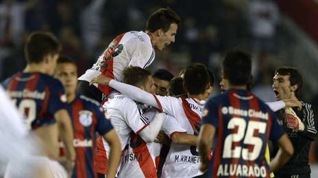 Sudamericana: Con lo justo, River eliminó a San Lorenzo