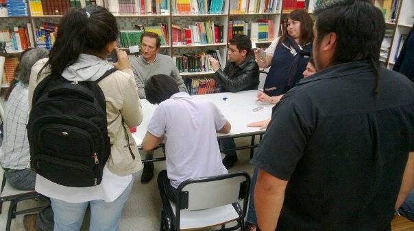 Barbarie: Docentes mantienen de rehén a Zaffaroni