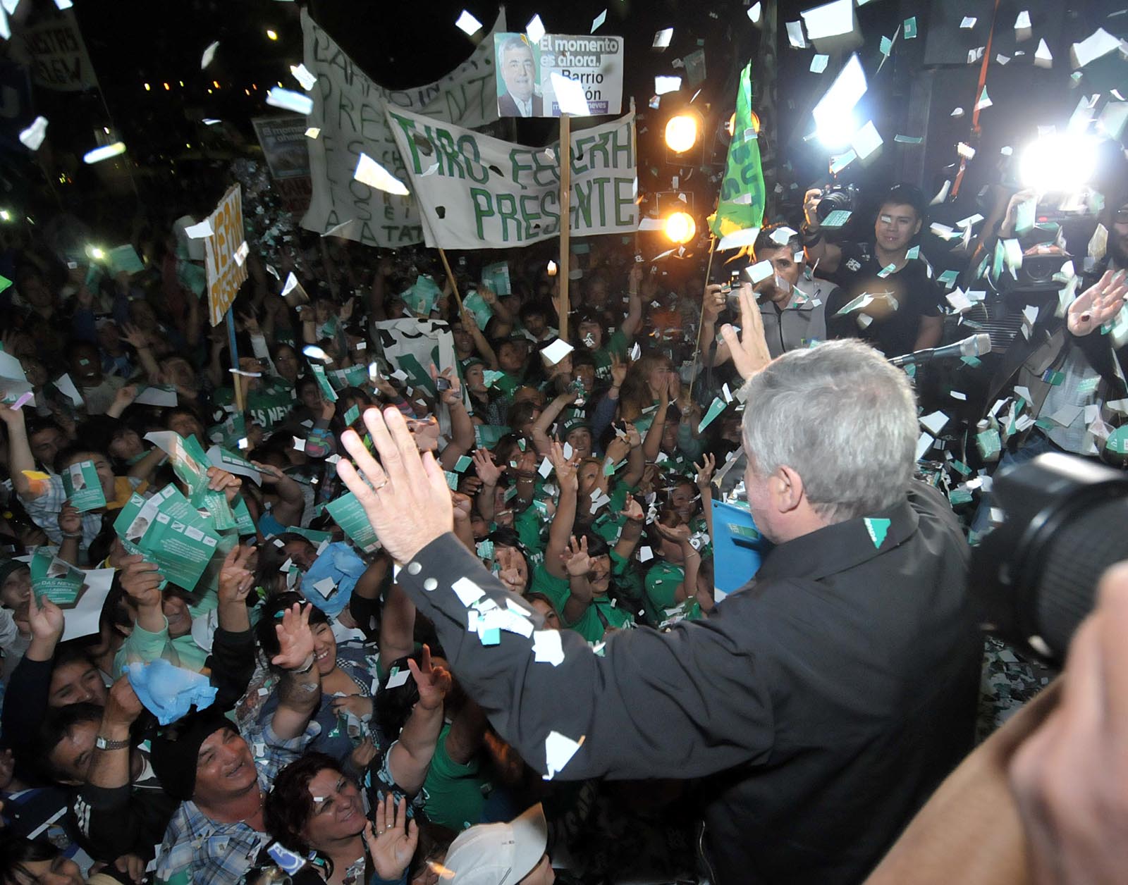 Das Neves arrasó en las urnas